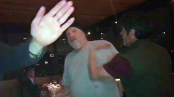 Harvey Weinsteint megütötték egy étteremben
