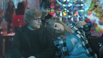 Taylor Swift és Ed Sheeran együtt cukiskodott