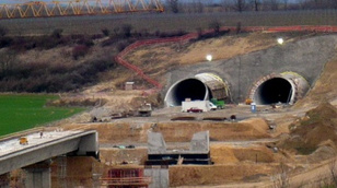 Reped az M6 alagútja