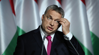 Orbán Viktor, amint belerúg egy éhező kisgyerekbe?