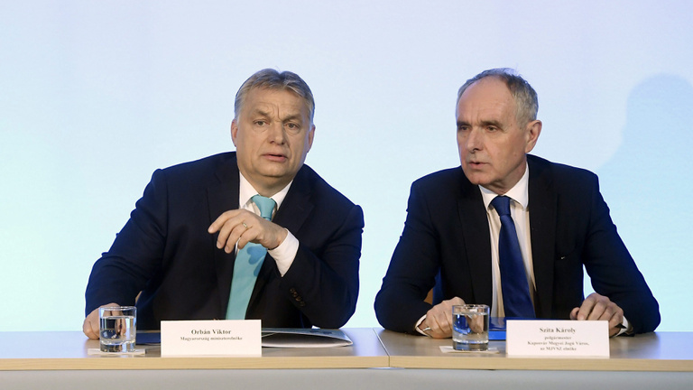 Orbán: Önkormányzati leépítés? Fake news, marhaság, szamárság, álhír!