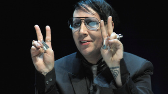 Marilyn Mansont is szexuális zaklatással vádolják