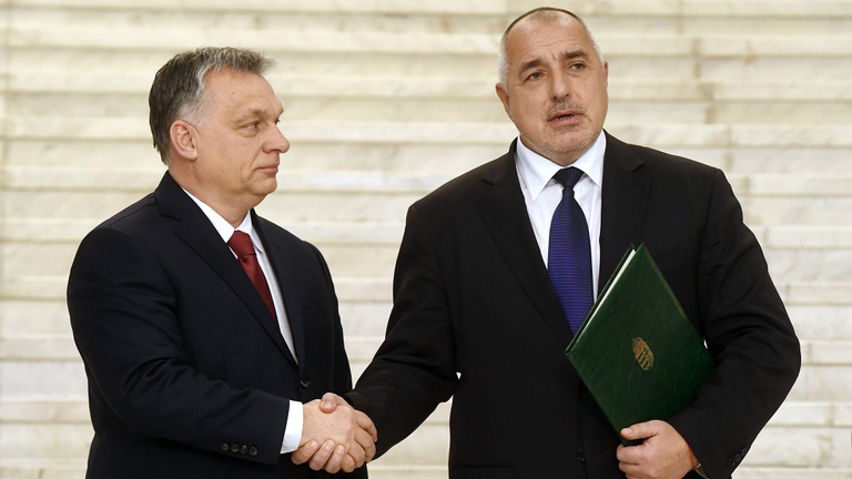 Orbán kikerülte a vitát Tiborcz István felelősségéről
