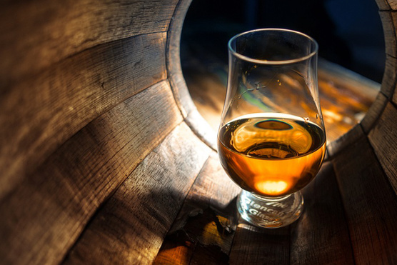 Tíz érdekesség a whiskyről, amivel este felvághatsz a kocsmában