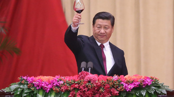 Mao nyomdokaiba léphet Kína vezetője