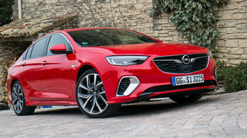 Bemutató: Opel Insignia GSI – 2018.