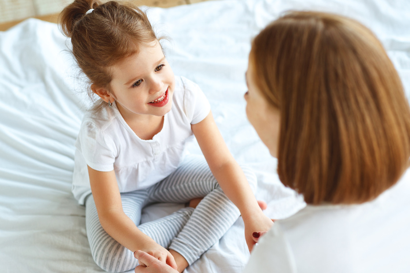 2 szó, amit minden gyerek vágyik hallani: szülőként mondd gyakran!