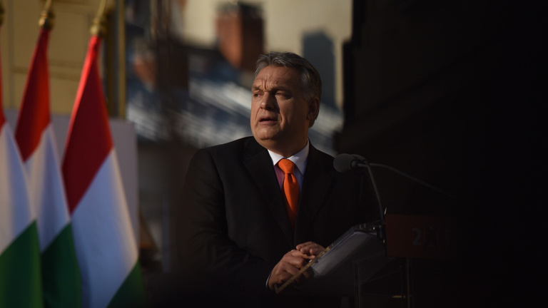 Orbán Viktor a cenzúrára panaszkodott