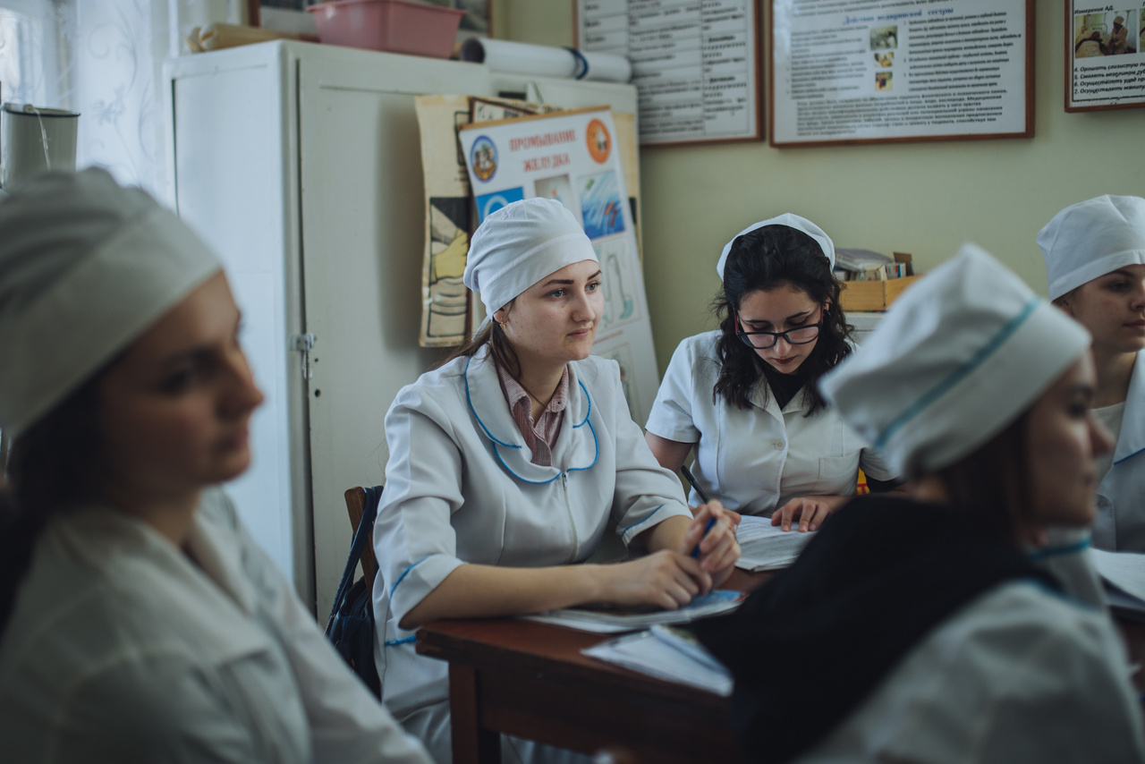 Tánya sikerrel vette az első akadályt: műr Tiraszpolban tanul főiskolán, hogy nővér lehessen. Még eggyel kevesebb fiatal, aki visszatér a szülőföldjére.