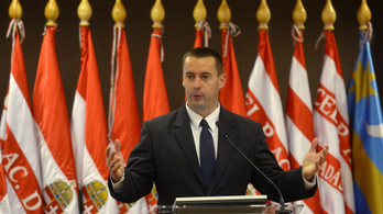 Két társelnök veheti át a Jobbik vezetését
