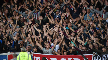 A Hajduk Split szurkolói bocsánatot kértek a fejbe rúgott Futács Márkótól