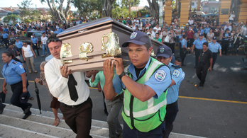 Nicaraguában már 34 halottja van a tüntetéseknek