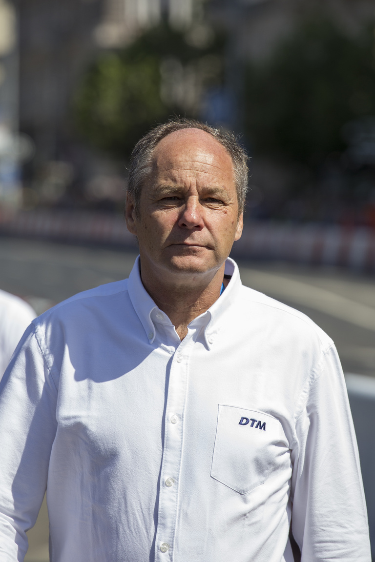 Gerhard Berger, ex-Forma-1 pilóta, a DTM jelenlegi főnöke minden alkalmat megragad, ha átruccanhat Budapestre. Számára nem volt kérdés, hogy idén is itt lesz-e, nem muszájból