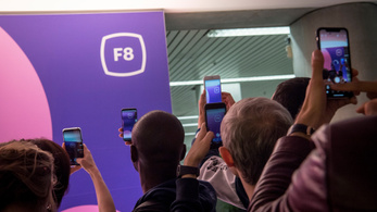 A Facebook beszáll a randizásba, és fullba tolja a VR-t
