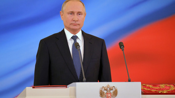 Letette az elnöki hivatali esküt Vlagyimir Putyin