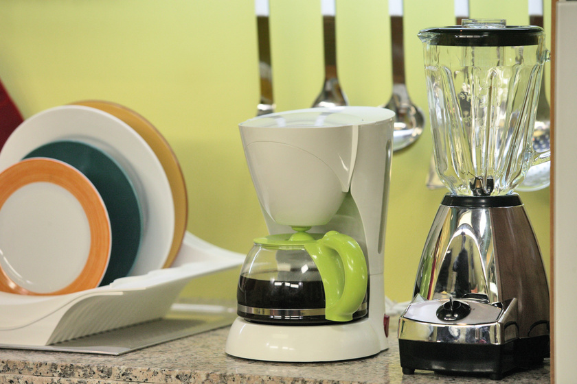 Milyen gyakran kell tisztítani a kávéfőzőt? Tele van baktériumokkal, mégis kevesen figyelnek rá
