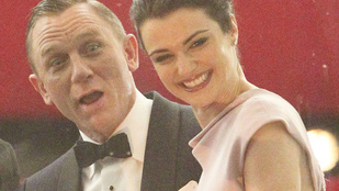 Daniel Craig lehajolt az apróért: megint James Bond lesz
