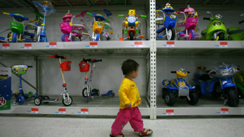 Bloomberg: Kínában eltávolítanak minden akadályt a gyerekvállalás elől