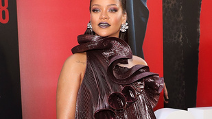 Mégis minek öltözött Rihanna az Ocean's 8 premierjén?