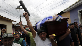 Már 135 halálos áldozata van a nicaraguai zavargásoknak