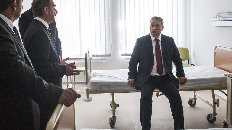 Orbán Viktor beelőzte a betegeket egy fővárosi szakrendelőben
