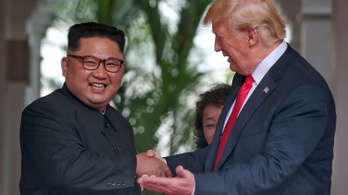 Ki volt az egyetlen nő Trump és Kim Dzsongun találkozóján?