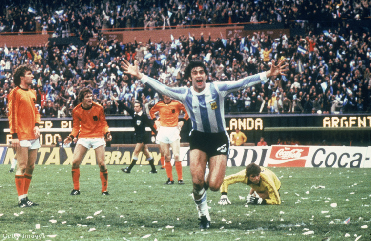 Az év 1978, a helyszín Buenos Aires, a játékos, aki ennyire örül, az argentín Mario Kempes.