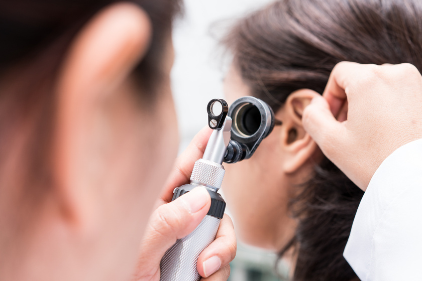A fülzúgás 3 gyakori oka, amivel azonnal fordulj orvoshoz: könnyen kezelhetők, ha időben észreveszik