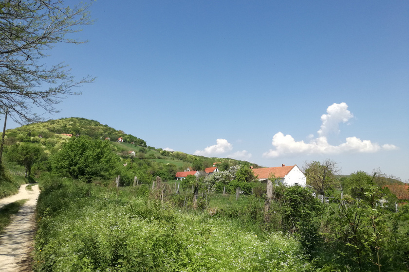 Apró ékszerdoboz a Balatonhoz közel: Köveskálra érdemes ellátogatni