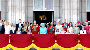 Jön a brit királyi család első meleg esküvője