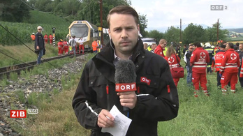 Kisiklott egy vonat Ausztriában, helikopterrel mentik a sérülteket