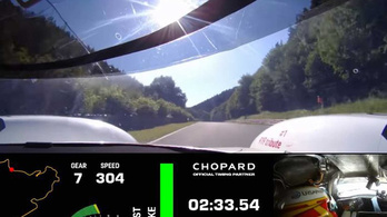 Videón a Porsche nürburgringi rekordja