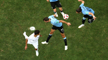 A Cavanit helyettesítő Stuanin ment el Uruguay elődöntője?