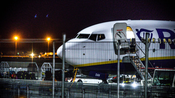 Kényszerleszállást hajtott végre egy Ryanair-gép Frankfurtban
