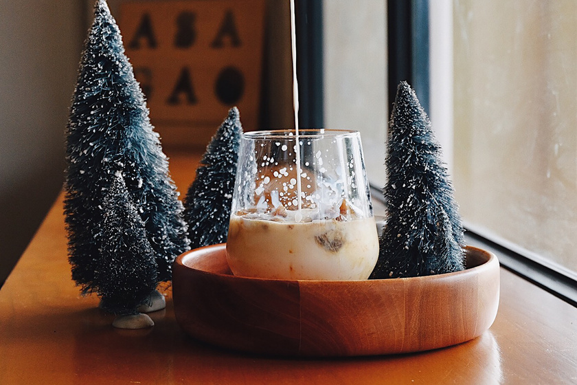 Cuki karácsonyfa egy konyhai kellékből: egyszerű, és jól mutat