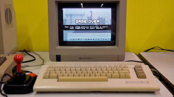 Októberben visszatér a Commodore 64