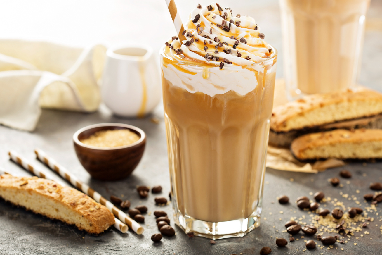 Édes, jeges frappuccino házilag: legalább olyan jó, mint a híres kávézóban