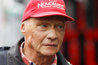 Meghalt Niki Lauda - A Forma-1-es legenda 70 évesen, családja körében hunyt el