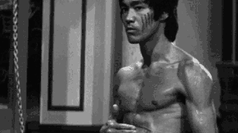Polanski Bruce Lee-t hitte a felesége gyilkosának