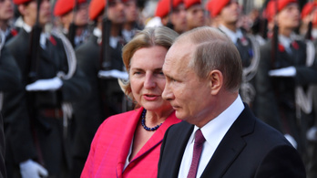Lemondatnák az osztrák külügyminisztert, aki meghívta Putyint az esküvőjére