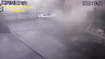 Genovai hídkatasztrófa: közzétették a biztonsági kamera felvételeit