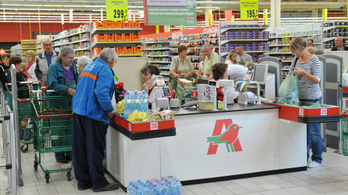 Három új áruházat nyit idén az Auchan