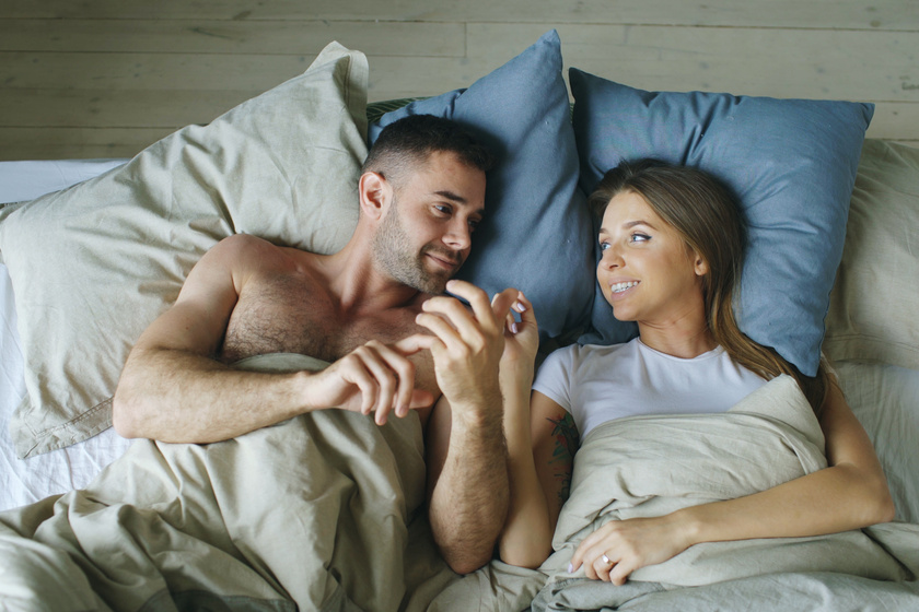 Mit csinálnak a boldog párok elalvás előtt? Nemcsak a telefont kapcsolják ki