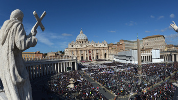 A Vatikán eltussolta a pedofil papok ügyeit