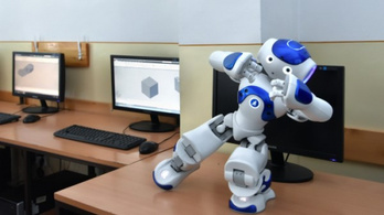 Palkovics László és egy robot nyitotta meg a szakképzési tanévet