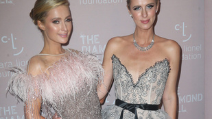 Paris és Nicky Hilton úgy néznek ki, mint egymás viaszszobrai