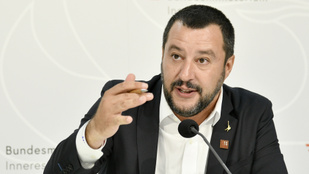Salvini pártja csalt, de elég 75 év alatt törlesztenie