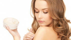 Riasztó tények: az arckrémed és mosószereid megbetegíthetnek