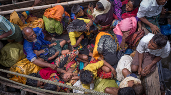 A mianmari katonák csecsemőket öltek és élve temettek el embereket