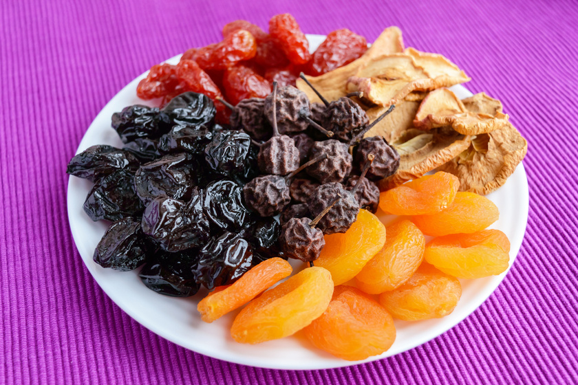 Szabad aszalt gyümölcsöt enni a fogyókúra alatt? Mutatjuk, mit mondanak a kutatók